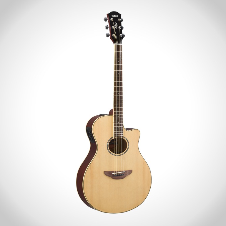 Yamaha APX600 Guitar